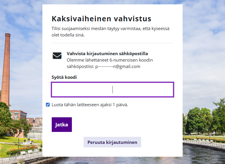 Moodlen MFA-näkymä, jossa Moodle pyytää vahvistamaan kirjautumisen sähköpostiin lähetetyllä koodilla.